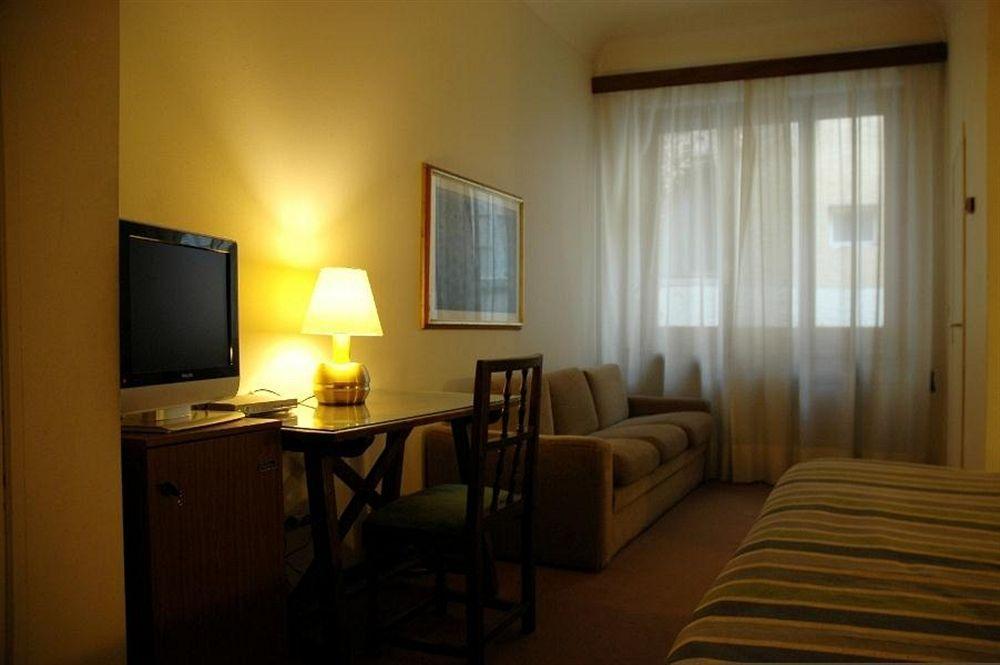 Hotel Villa Aurora フィエーゾレ 部屋 写真